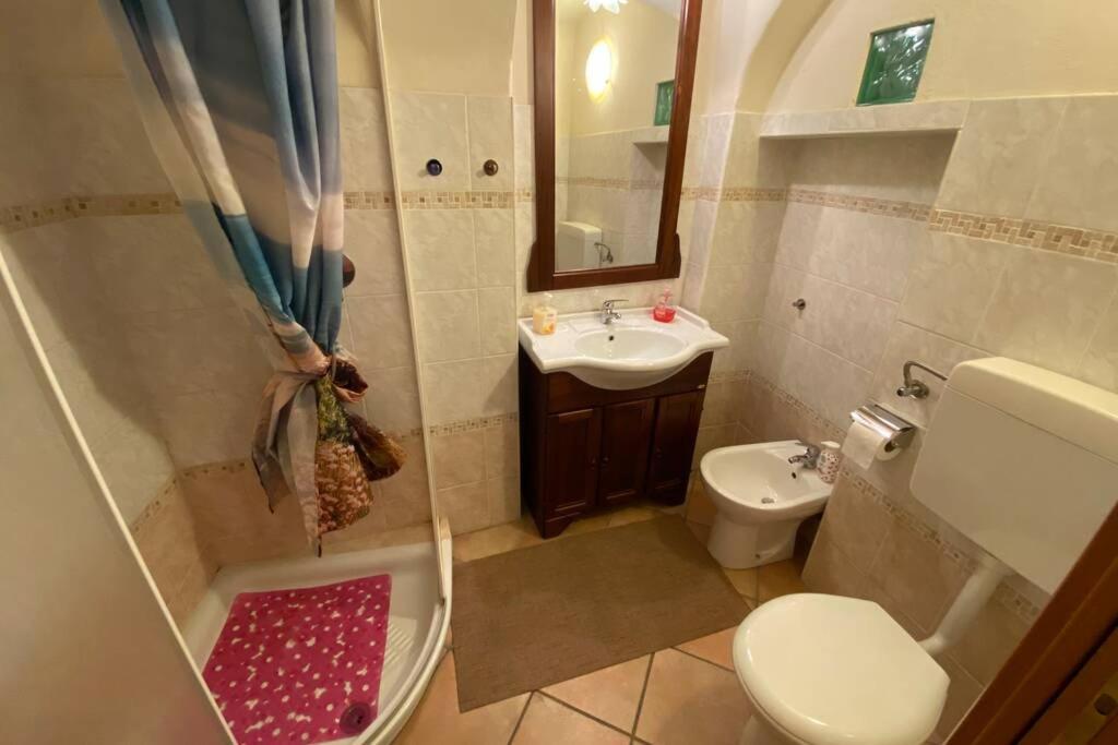 Alloggio Per Vacanze A Isolabona エクステリア 写真